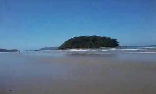 chale-maranduba-praia