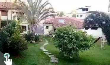 Chácara Branca de Neve - Espaço amplo com diversas áreas de lazer além de ser uma área arborizada, casa para até 20 pessoas, área de lazer, piscina, churrasqueira, campo de futebol..