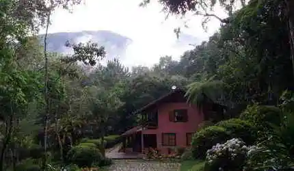 Chales Giramundo - Visconde de Mauá | RJ