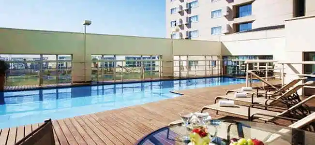 Quality Suites Alphaville - Barueri, SP