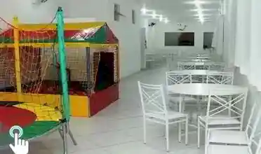 Espaço Casteluche - Aniversário, noivado, batizado, casamento, chá bar, chá de bebe, reuniões de negócios, mesa e cadeiras de ferro, wifi liberado, churrasqueira, freezer..