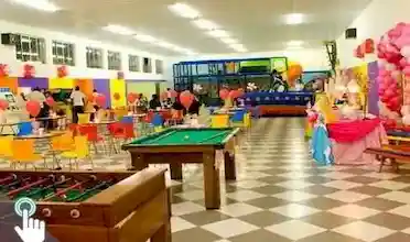 Salão de festas Kidsland - Espaço com brinquedos e monitores, festas escolares, formaturas, reuniões, treinamentos, tombo legal, bilhar, pebolim, ar game, jogos eletrônicos, parede de escalada, escorregador, piscina de bolinhas..